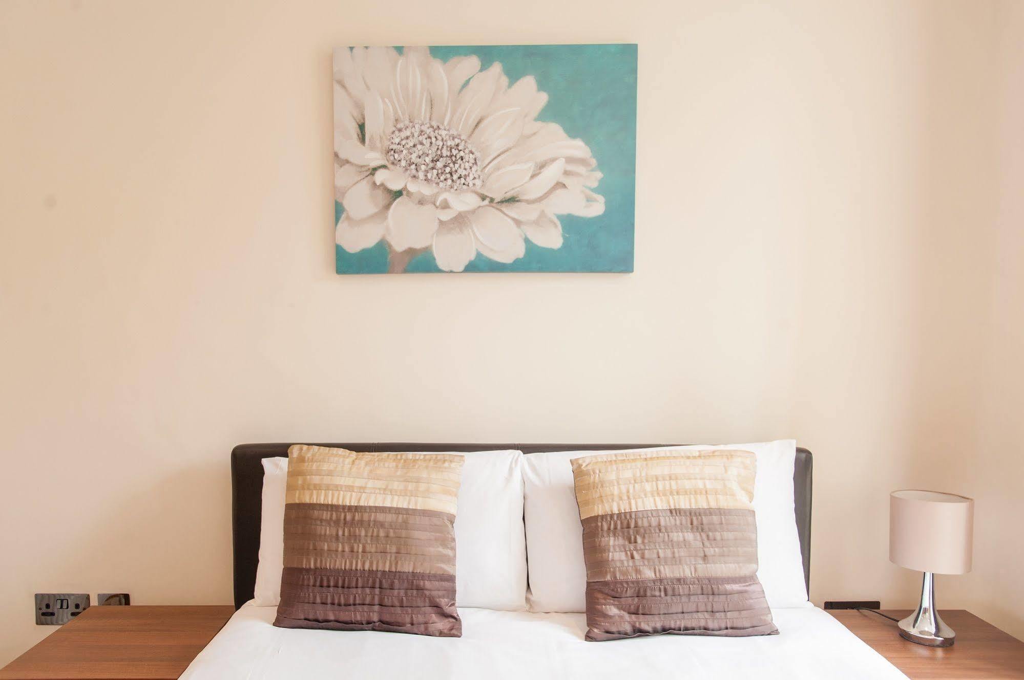 London Serviced Apartments מראה חיצוני תמונה